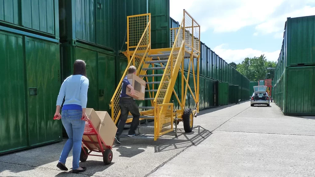 Easy-access-storage-units Easy access storage units in Hampshire